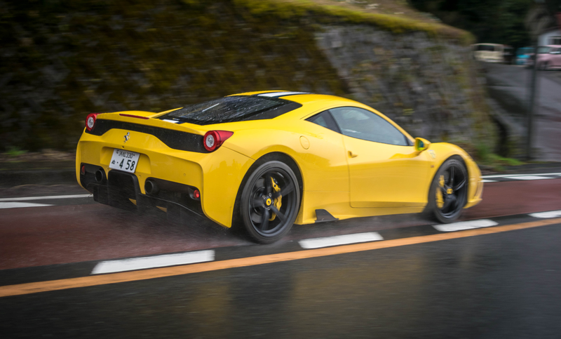 Illustration for article titled This Is How Japan's Ferrari Owners Do Brunch